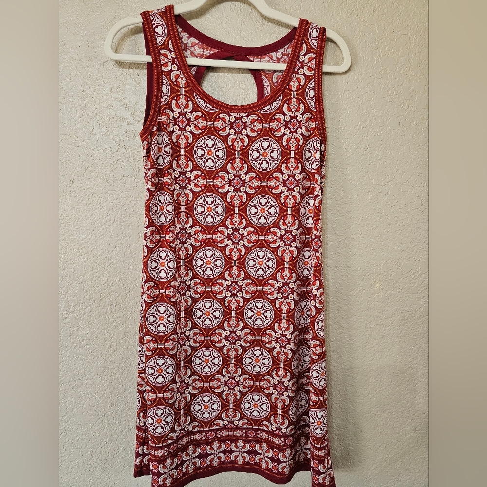 Max Studio Red and White Patterned Midi Dress